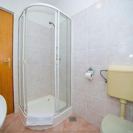 In Riviera 36269